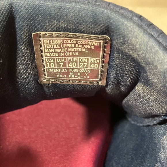 Skechers Lightweight Memory Foam Navy Lace-up Women's Sneakers Size 10 - Picture 8 of 8